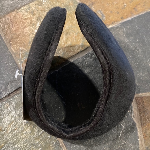NWT Headwear Faux Fur Ear Muffs Ear Warmers - Picture 4 of 5